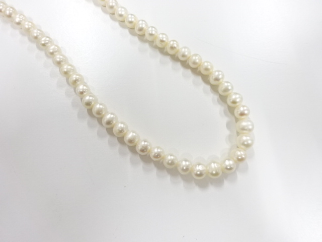 フェイクパール　ネックレス